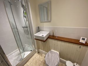 Annex Shower Room- click for photo gallery